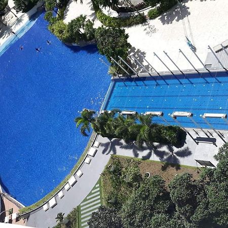 Azure Urban Resort Residence R&C - Paranaque Manila Eksteriør billede