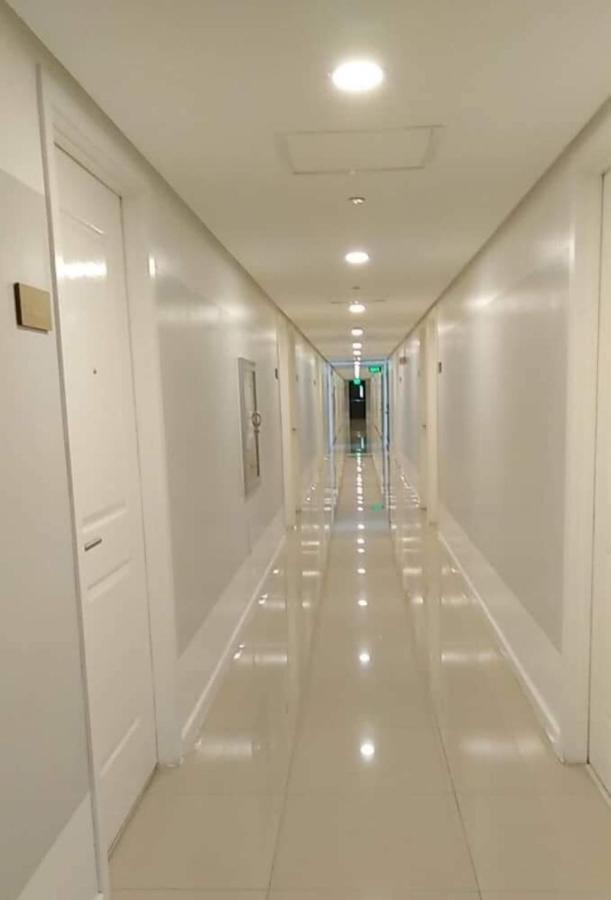 Azure Urban Resort Residence R&C - Paranaque Manila Eksteriør billede